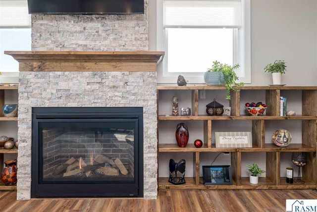 34 N Pointe Court, North Mankato, MN 56003