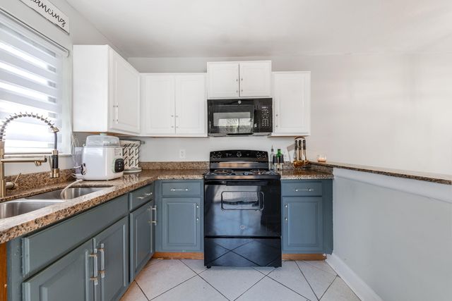 4572 Cherry Road, West Palm Beach, FL 33417