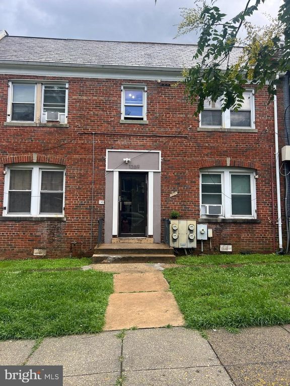 1359 BRYANT ST NE, Washington, DC 20018
