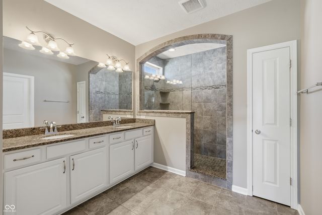 1698 Marshrose Drive, Westfield, IN 46074