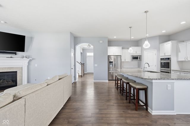 1698 Marshrose Drive, Westfield, IN 46074