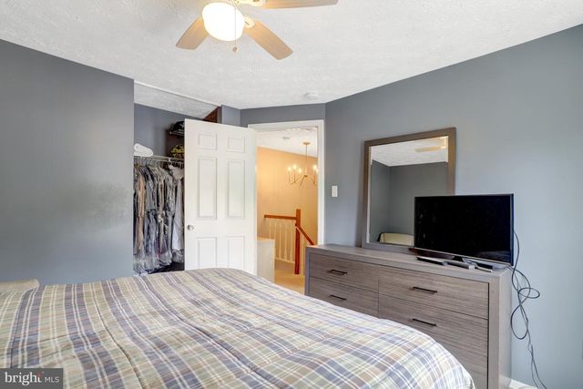 7418 GOLDEN HORSESHOE, Springfield, VA 22153