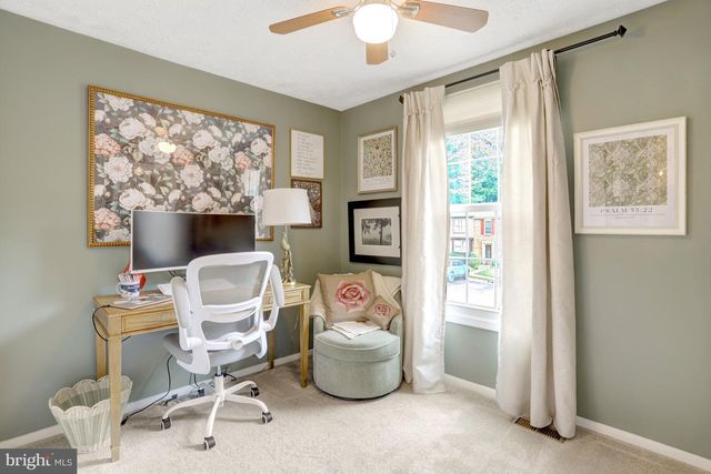7418 GOLDEN HORSESHOE, Springfield, VA 22153