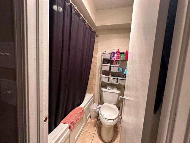 1612 Whispering Creek Drive, Edmond, OK 73013