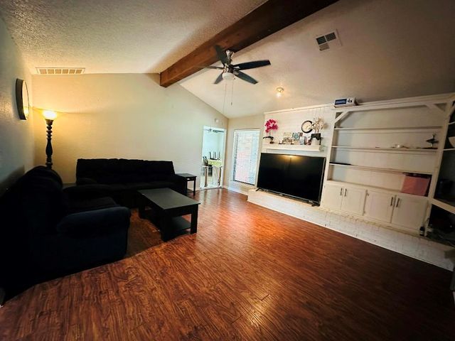 1612 Whispering Creek Drive, Edmond, OK 73013