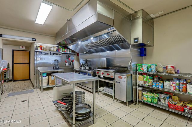 2222 BASSETT Avenue, El Paso, TX 79901