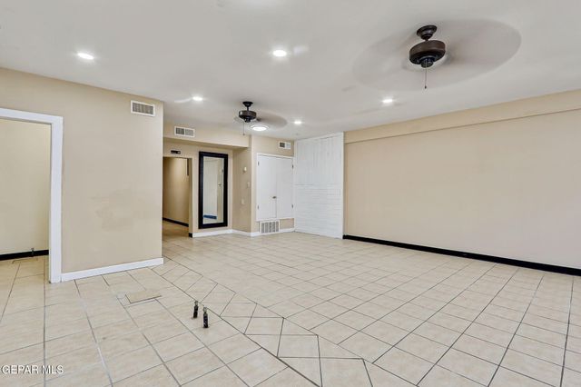 2222 BASSETT Avenue, El Paso, TX 79901