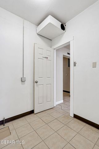 2222 BASSETT Avenue, El Paso, TX 79901