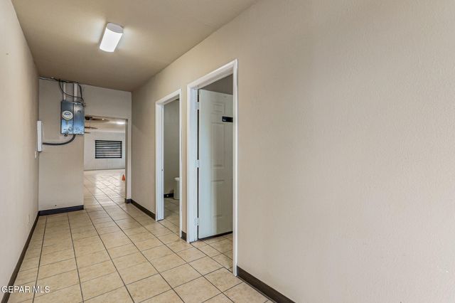 2222 BASSETT Avenue, El Paso, TX 79901