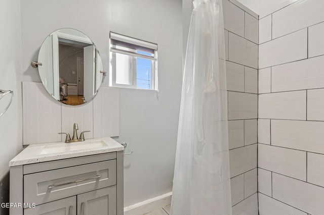 2222 BASSETT Avenue, El Paso, TX 79901