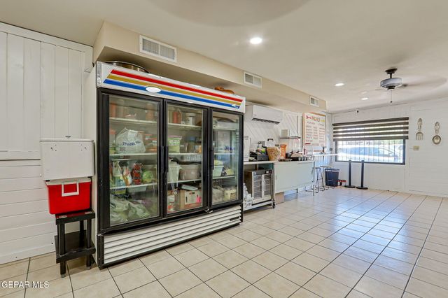 2222 BASSETT Avenue, El Paso, TX 79901