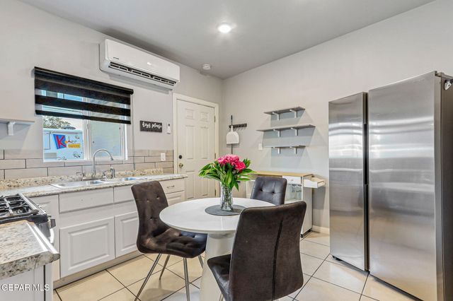 2222 BASSETT Avenue, El Paso, TX 79901