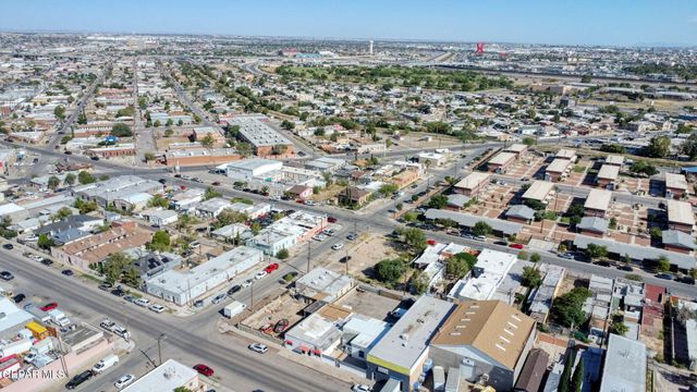 2222 BASSETT Avenue, El Paso, TX 79901