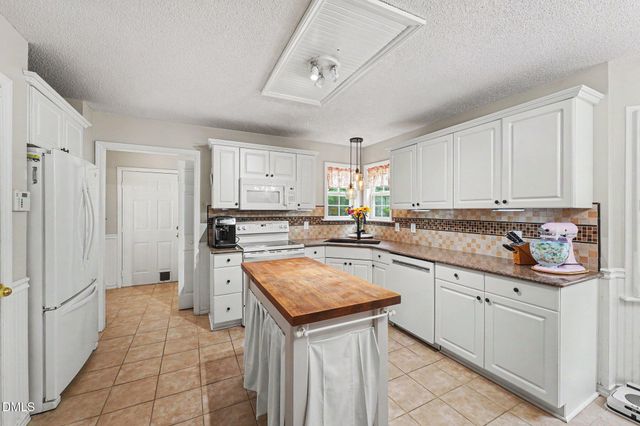 153 Smiths Creek Drive, Clayton, NC 27520