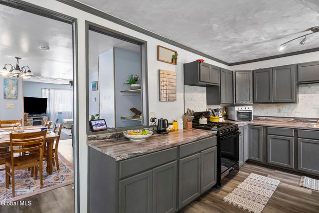 108 Yale Street, Gloversville, NY 12078