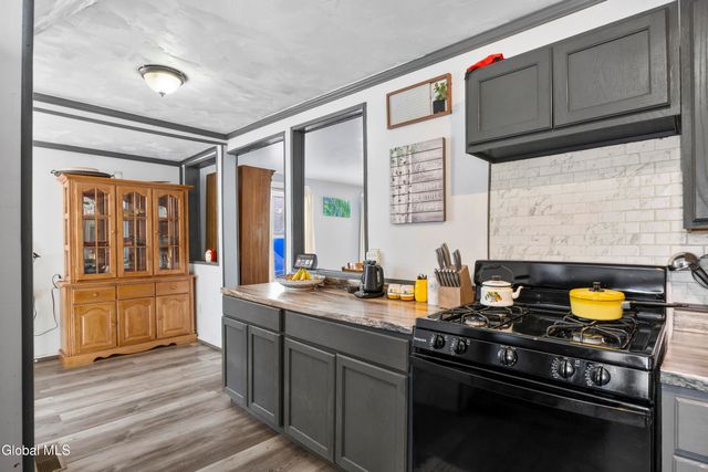 108 Yale Street, Gloversville, NY 12078