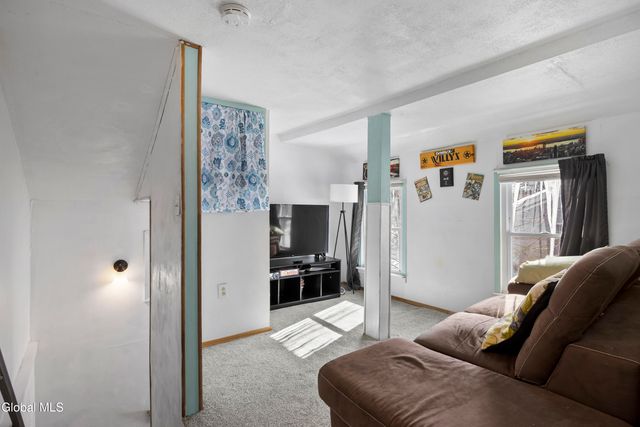 108 Yale Street, Gloversville, NY 12078