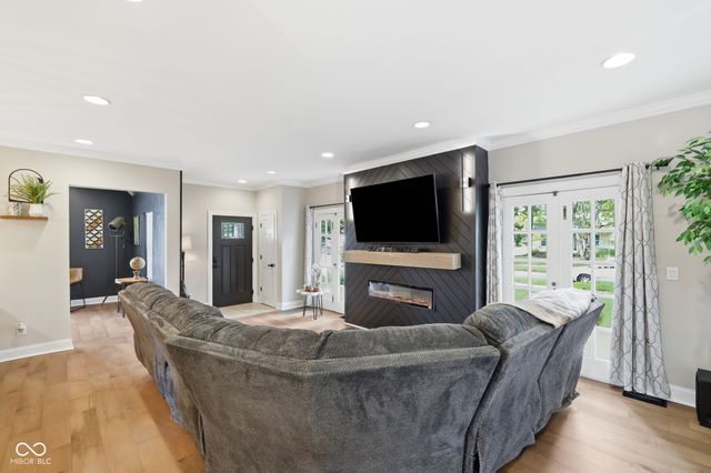 4852 N Kenwood Avenue, Indianapolis, IN 46208