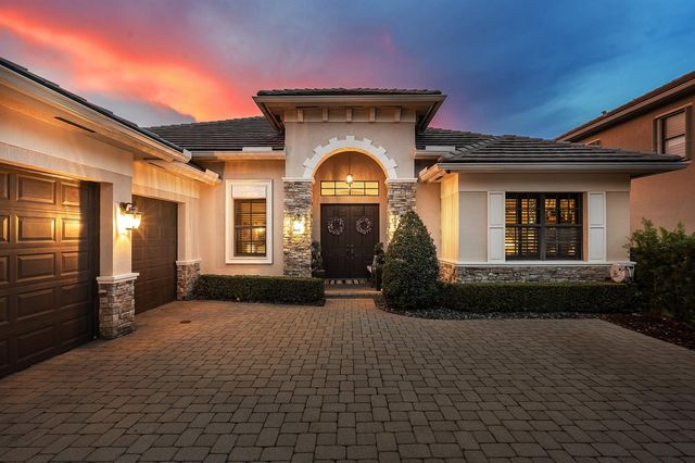 9277 Equus Circle, Boynton Beach, FL 33472