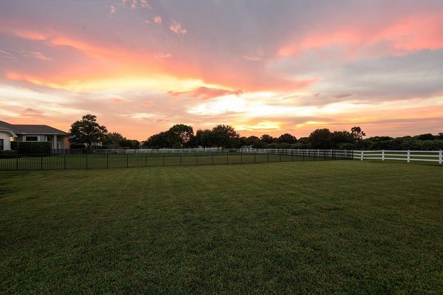 9277 Equus Circle, Boynton Beach, FL 33472