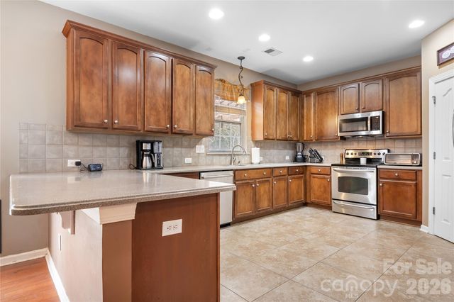 1588 Dartmoor Avenue NW, Concord, NC 28027