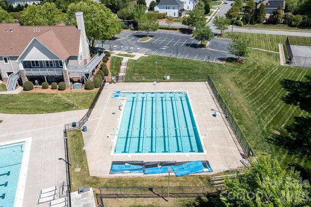 1588 Dartmoor Avenue NW, Concord, NC 28027