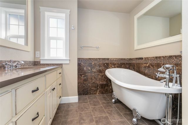 1580 Foxtail Street, Lynden, WA 98264