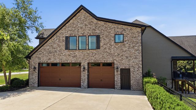 310 Eagle Drive, Nicholasville, KY 40356