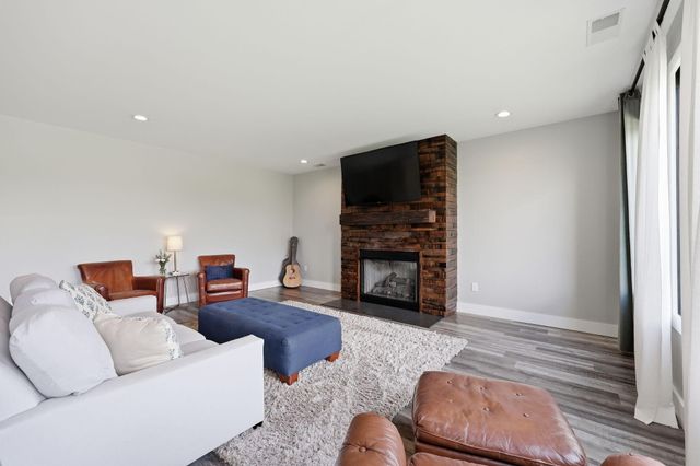 310 Eagle Drive, Nicholasville, KY 40356