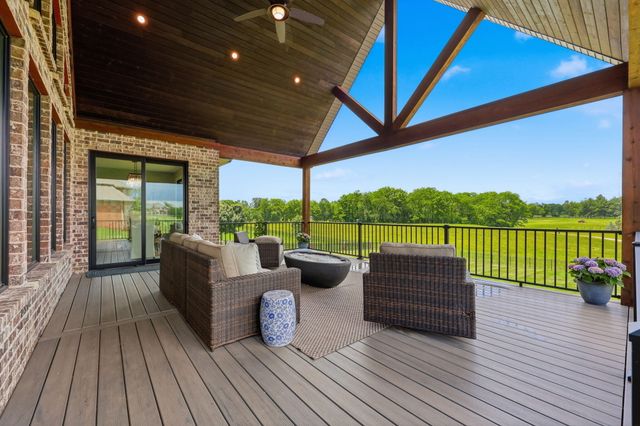 310 Eagle Drive, Nicholasville, KY 40356