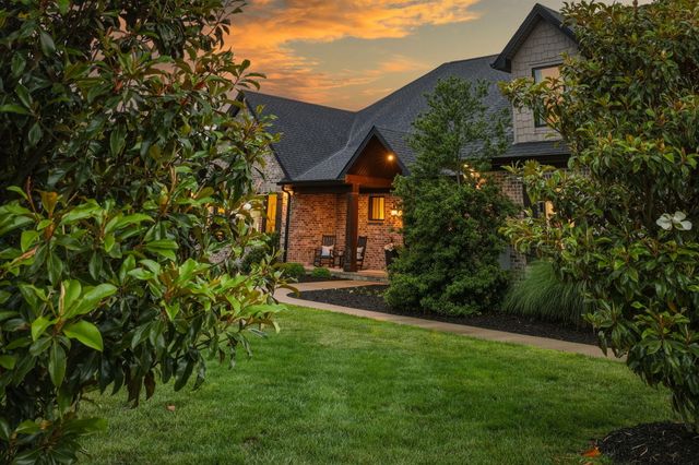 310 Eagle Drive, Nicholasville, KY 40356