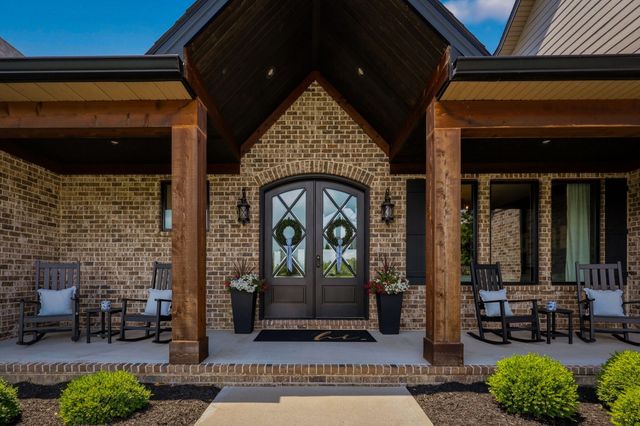 310 Eagle Drive, Nicholasville, KY 40356