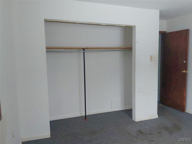 98 Ennis Avenue, Schroeppel, NY 13132