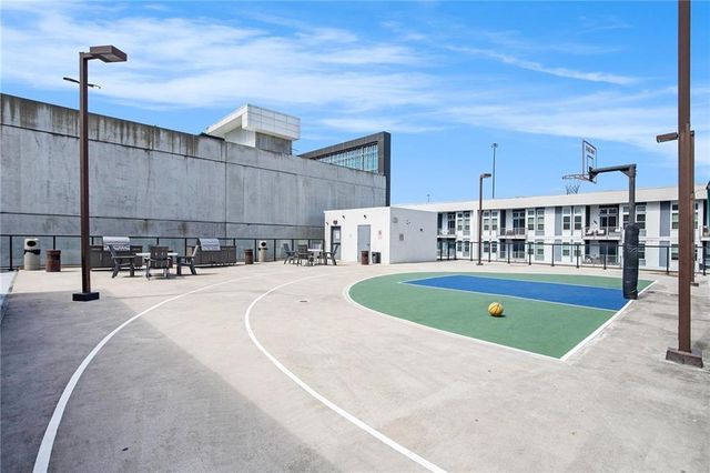 1280 W Peachtree NW Street 1402, Atlanta, GA 30309