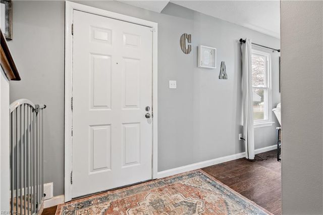 211 Clipper DR, Newport News, VA 23602