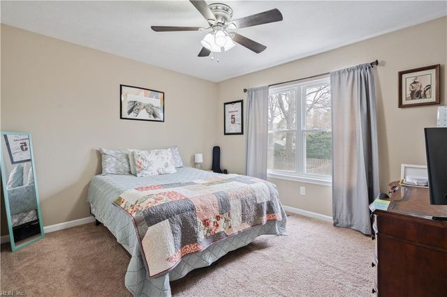 211 Clipper DR, Newport News, VA 23602