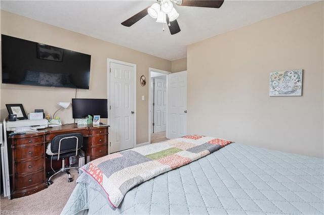 211 Clipper DR, Newport News, VA 23602