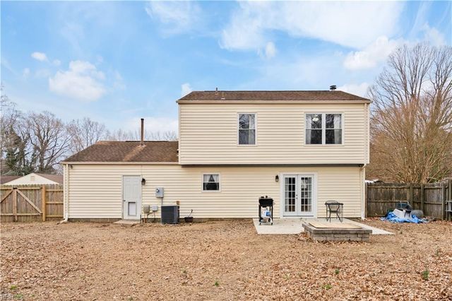 211 Clipper DR, Newport News, VA 23602