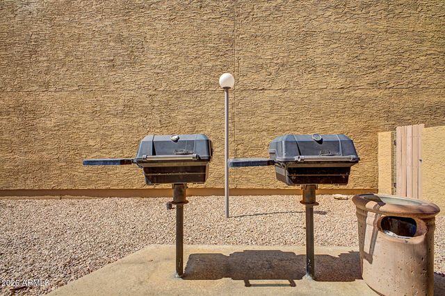 2625 E INDIAN SCHOOL Road 341, Phoenix, AZ 85016