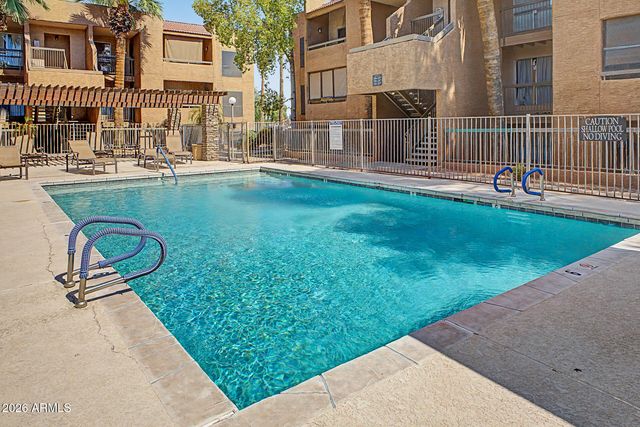 2625 E INDIAN SCHOOL Road 341, Phoenix, AZ 85016