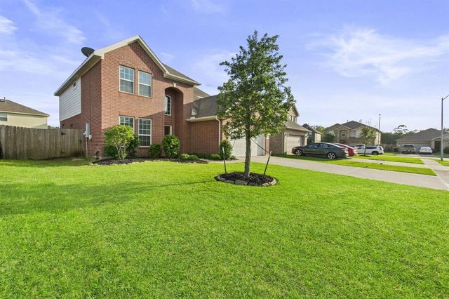 9906 Wood Wind Court, Baytown, TX 77521