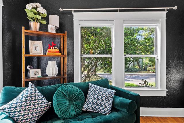 3009 W SAN JOSE STREET, Tampa, FL 33629