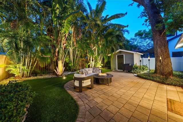 3009 W SAN JOSE STREET, Tampa, FL 33629