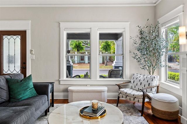 3009 W SAN JOSE STREET, Tampa, FL 33629