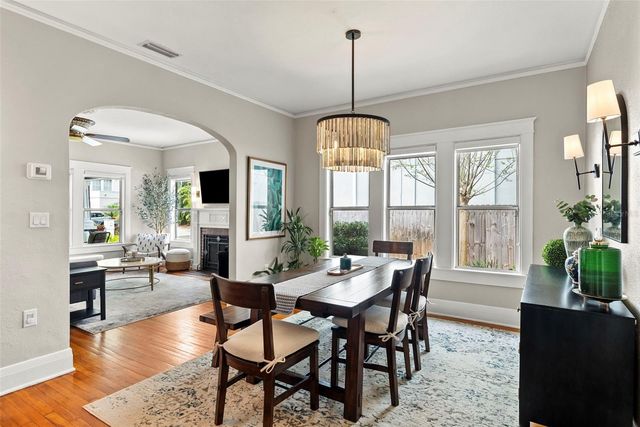 3009 W SAN JOSE STREET, Tampa, FL 33629