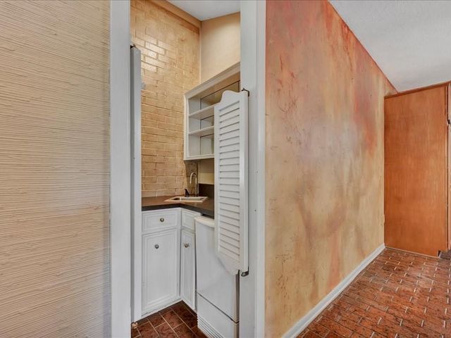 1006 Champions Drive, Lufkin, TX 75901