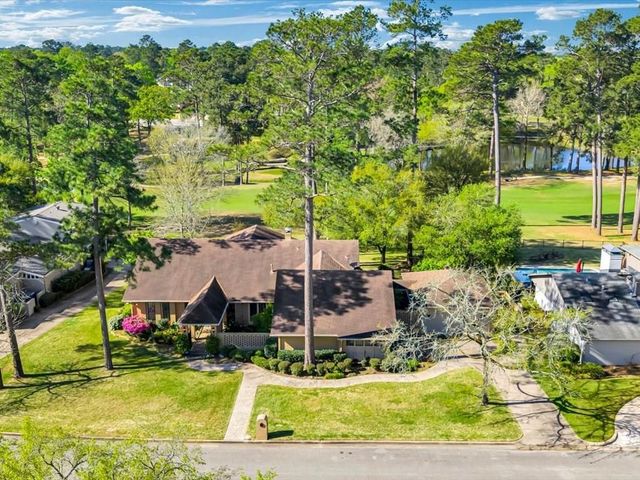 1006 Champions Drive, Lufkin, TX 75901