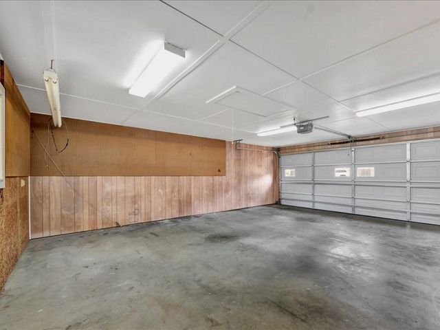 1006 Champions Drive, Lufkin, TX 75901