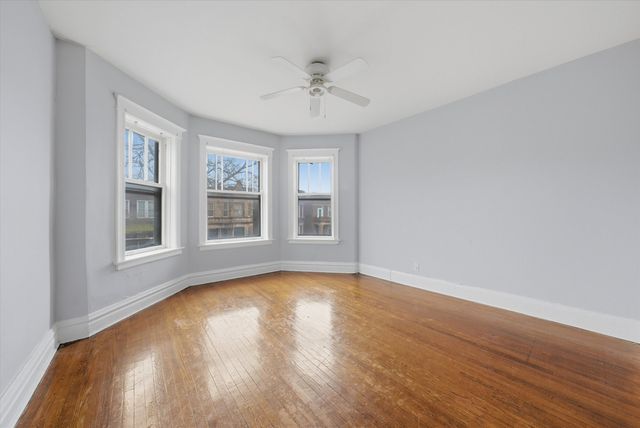 6140 S Rhodes Avenue, Chicago, IL 60637