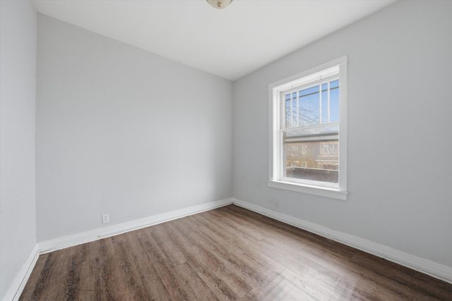 6140 S Rhodes Avenue, Chicago, IL 60637